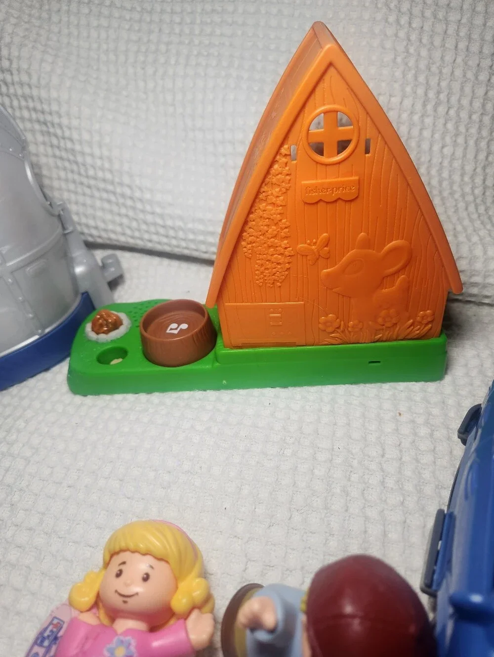 Fisher-Price Little People Camping Adventure Set Blue Car and Orange Truck 6 Pcs